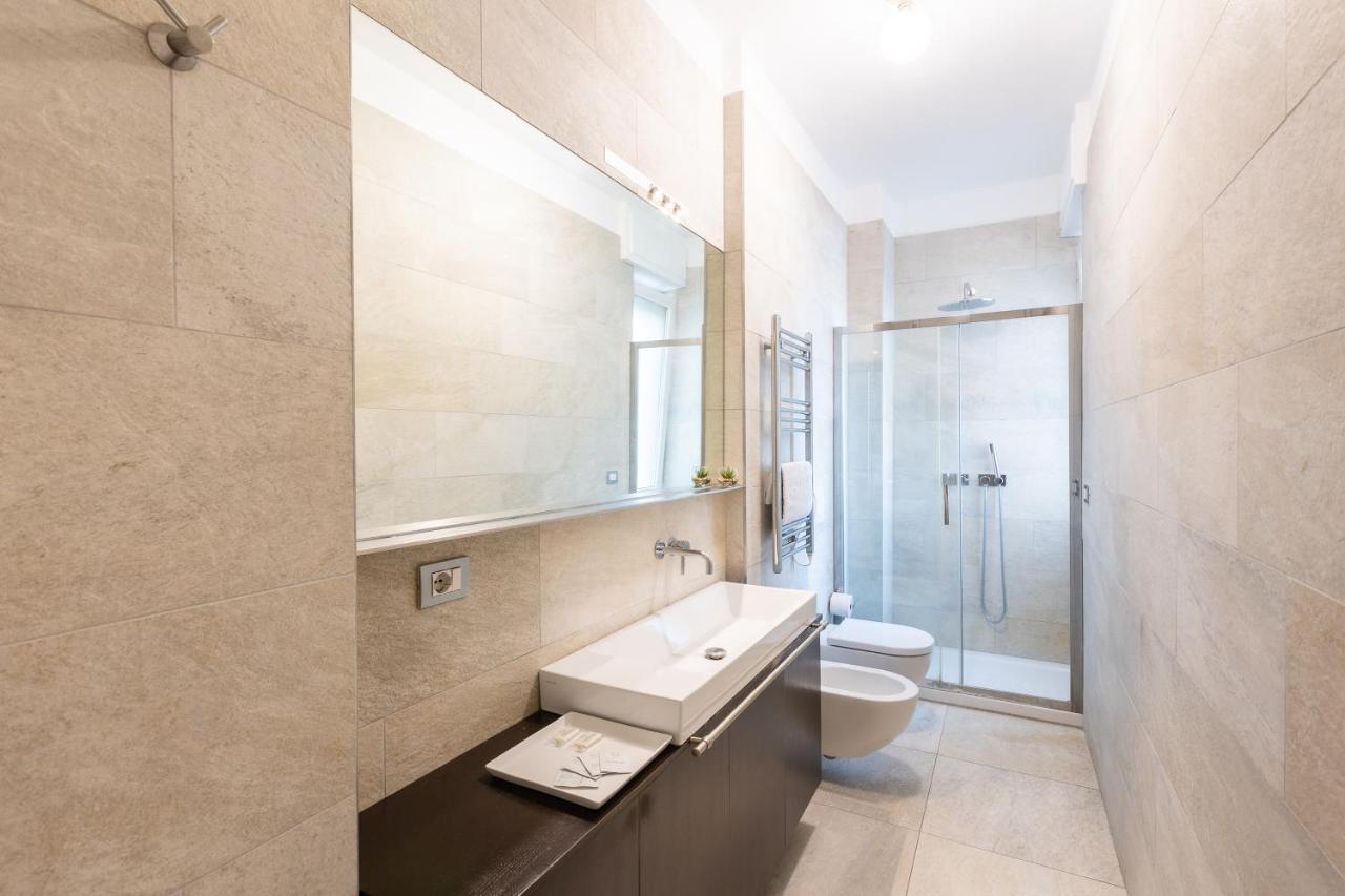 Rosselli 13 Milan Apartment ภายนอก รูปภาพ