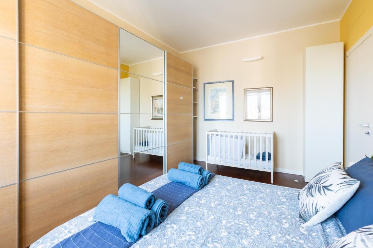 Rosselli 13 Milan Apartment ภายนอก รูปภาพ