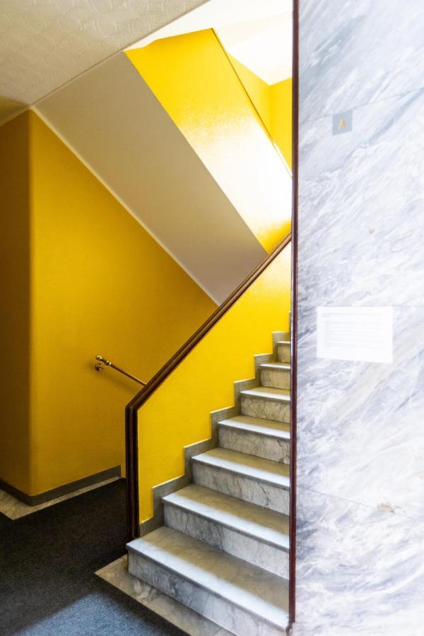 Rosselli 13 Milan Apartment ภายนอก รูปภาพ